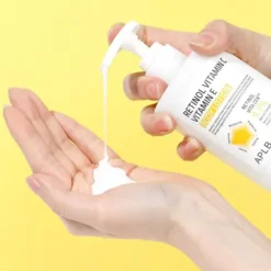 APLB Retinol Vitamin C Vitamin E Body Lotion ujędrniający balsam do ciała z retinolem 300 ml