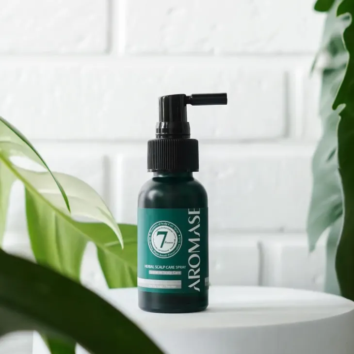 Aromase Herbal Scalp Care Spray ziołowa wcierka nawilżająca do skóry głowy 40 ml