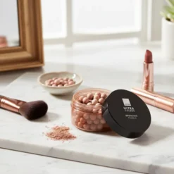 Avon Bronzing Pearls bronzer do twarzy w perełkach Light Bronze 28 g