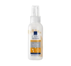 Avon FootWorks odświeżający spray do stóp z ochroną przeciwzapachową 100 ml