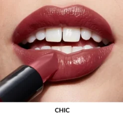 Avon Ultra Colour Creamy Lipstick ultrakremowa pomadka do ust w sztyfcie 53 Chic 3,6 g
