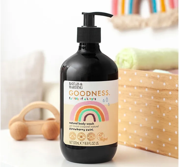 Baylis & Harding Goodness Kids Strawberry Swirl żel do mycia dla dzieci 500 ml