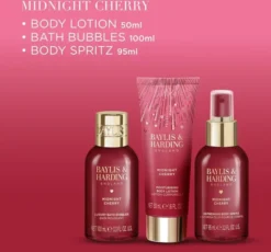 Baylis & Harding Midnight Cherry zestaw prezentowy pianka do kąpieli 100 ml + spray do ciała 95 ml + balsam do ciała 50 ml