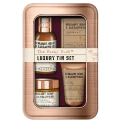 Baylis & Harding The Fuzzy Duck zestaw prezentowy dla mężczyzn płyn do mycia ciała i włosów 100 ml + płyn do mycia twarzy 30 ml + balsam po goleniu 50 ml + mydło 25 g