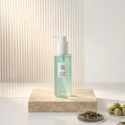 Beauty of Joseon Green Plum Refreshing Cleanser odświeżający żel do mycia twarzy 200 ml