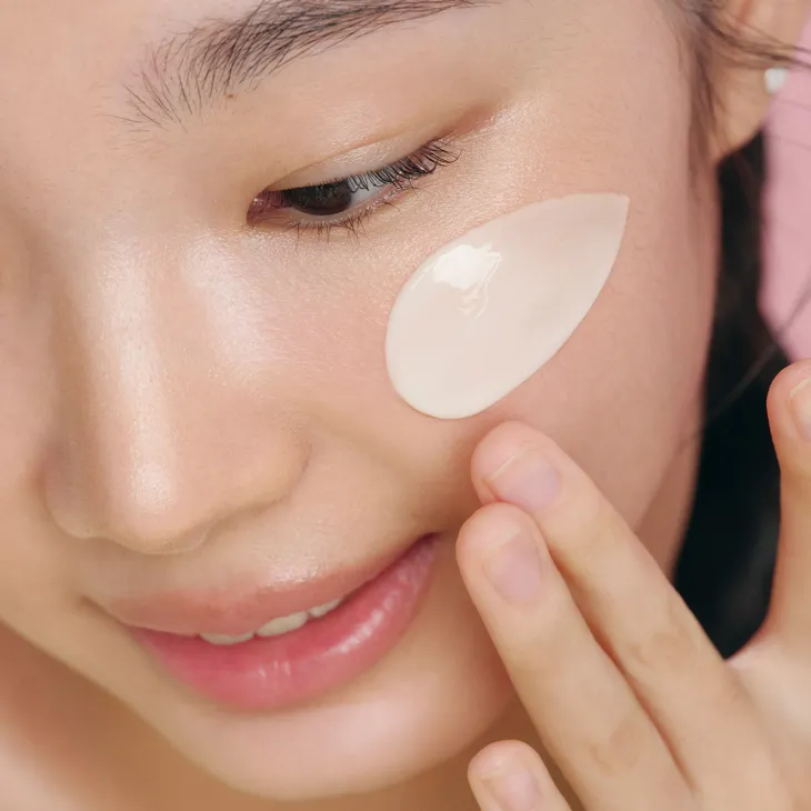 Beauty of Joseon Revive Firming Moisturizer Ginseng Ceramide + Fermented Retinol nawilżający krem do twarzy 60 ml
