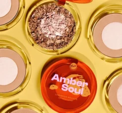 Bell Amber Soul rozświetlający bronzer do twarzy 01 9 g