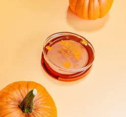Bell Pumpkin Spicy Bronze Powder satynowy bronzer do twarzy z olejem z dyni 01 Spicy Caramel 9,5 g