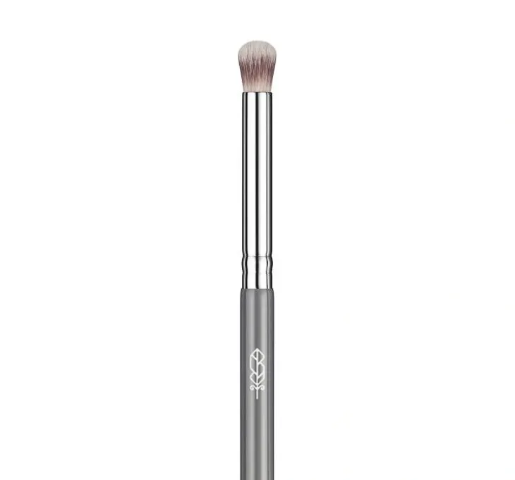 Boho Beauty Classic pędzel do makijażu 243 V Mini Smudge