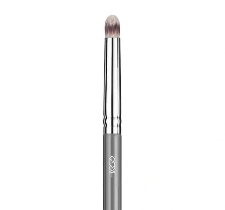 Boho Beauty Classic pędzel do makijażu 242 V Smudge