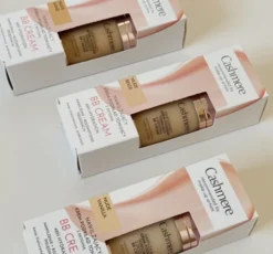 Cashmere BB Cream nawilżający krem-podkład tonujący z ektoiną Nude Sand 30 ml