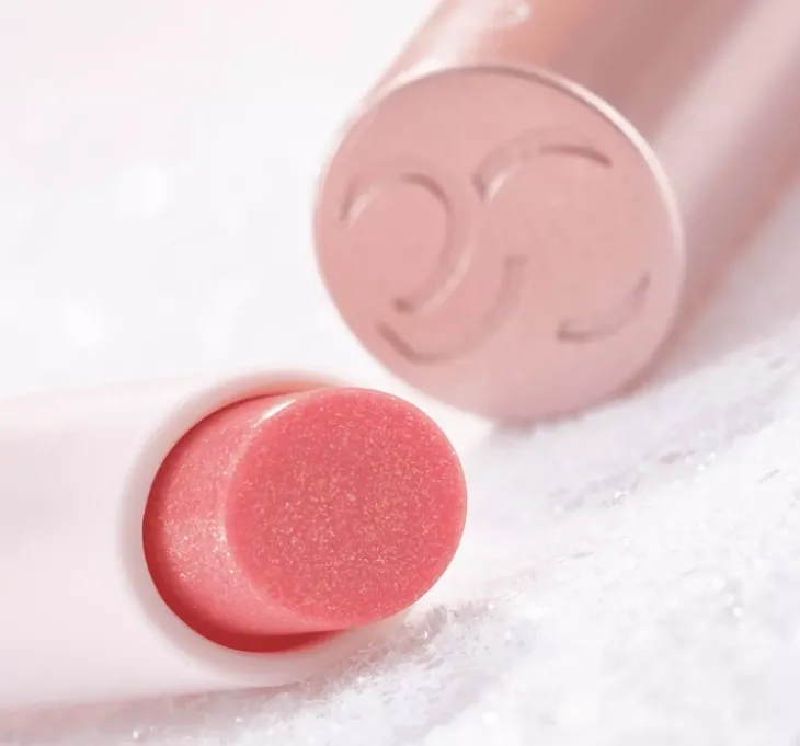 Catrice Diamond Glaze Gloss Stick błyszczyk w sztyfcie 020 Glow For It 1,6 ml