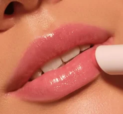 Catrice Diamond Glaze Gloss Stick błyszczyk w sztyfcie 020 Glow For It 1,6 ml