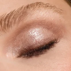 Catrice Drunk'n Diamonds brokatowy cień topper do powiek 010 Moonlight Glow 2,5 g