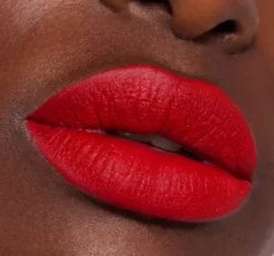 Catrice Endless Matte matowa pomadka w płynie 060 Red Flag 4,5 ml
