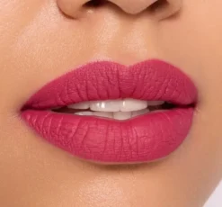Catrice Endless Matte matowa pomadka w płynie 080 Love Potion 4,5 ml