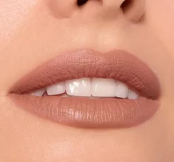 Catrice Endless Matte matowa pomadka w płynie 030 Truly Yours 4,5 ml