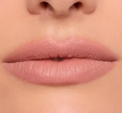 Catrice Endless Matte matowa pomadka w płynie 010 Get Undressed 4,5 ml