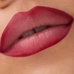 Catrice Gel Glide Long-Lasting Lip Liner temperowana konturówka do ust 030 Left On Red 1,5 g