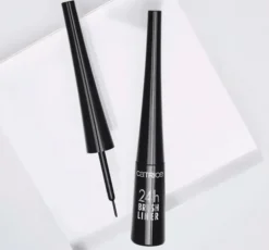 Catrice 24H Brush Liner długotrwały eyeliner w płynie 010 Ultra Black 3 ml