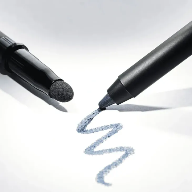 Catrice Jewel Glide wodoodporna kredka do oczu 030 Midnight Sapphire 1,5 g