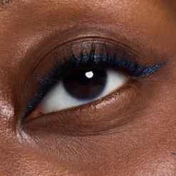 Catrice Jewel Glide wodoodporna kredka do oczu 030 Midnight Sapphire 1,5 g