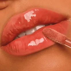 Catrice Lip Gloss Filler Supreme klasyczny błyszczyk do ust 100 Cinnamon Glazed 3,2 ml