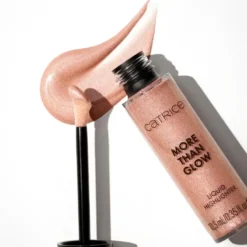 Catrice More Than Glow rozświetlacz w płynie 020 Dewy Rose 10,5 ml
