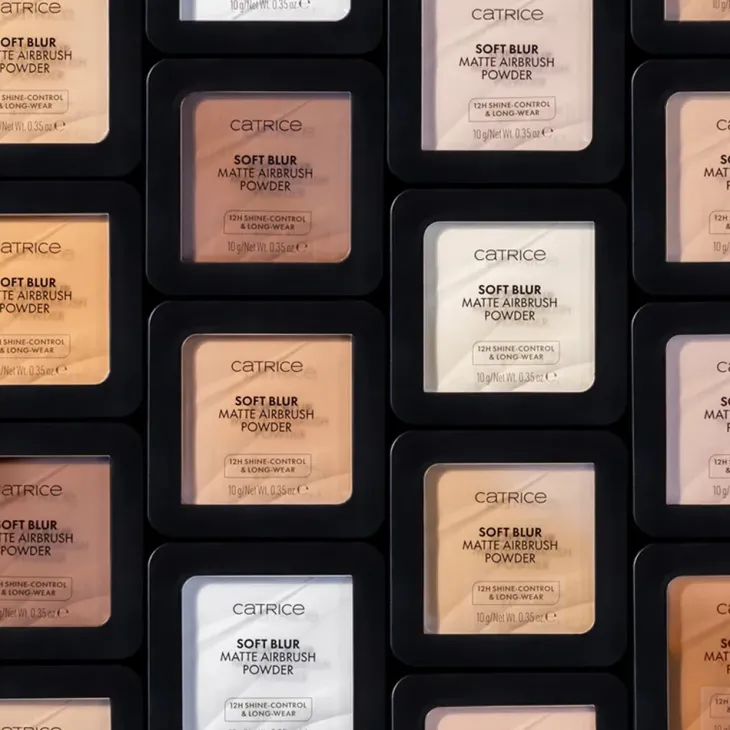 Catrice Soft Blur Matte Airbrush Powder matująco-utrwalający puder do twarzy 001N 10 g