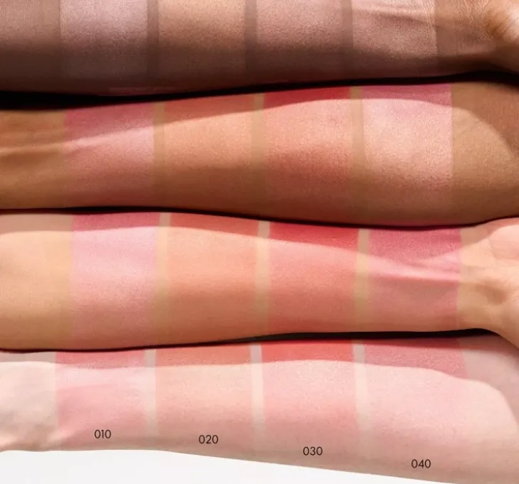 Catrice Soft Glam róż wypiekany 010 On Cloud Pink 5,6 g