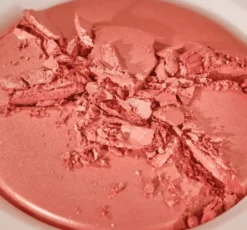 Catrice Soft Glam róż wypiekany 020 Peachy Breeze 5,6 g