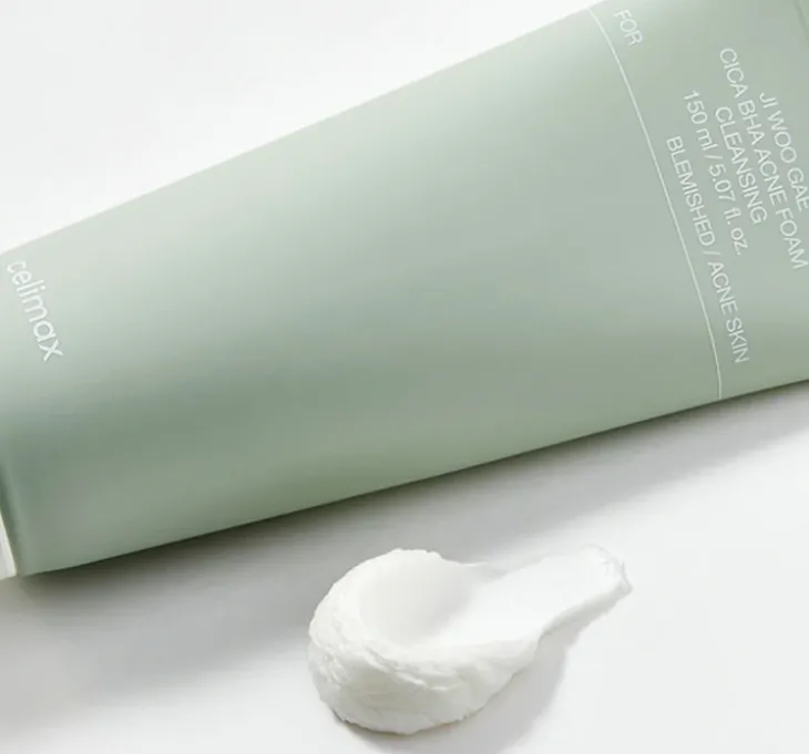 Celimax Ji Woo Gae oczyszczająca pianka do cery trądzikowej 150 ml