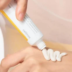 Celimax Pore+Dark Spot Brightening Cream rozjaśniający krem do twarzy z niacynamidem i ceramidami 35 ml