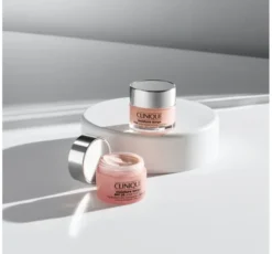 Clinique Moisture Surge SPF25 Sheer Hydrator nawilżający krem do twarzy 50ml
