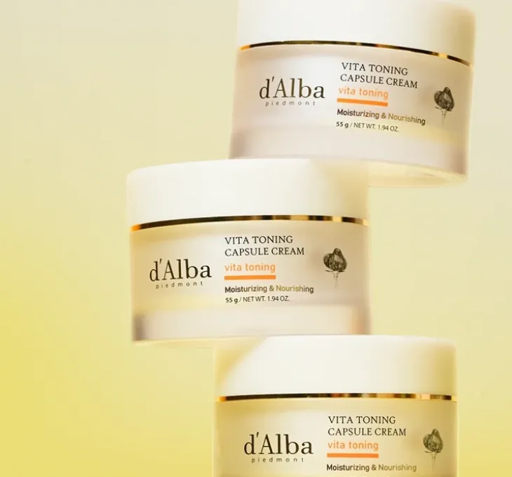 d'Alba Vita Toning nawilżająco-rozświetlający krem kapsułkowy 55 g
