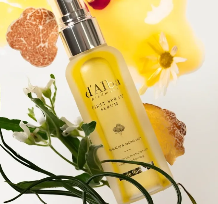 d'Alba White Truffle First Spray rozświetlające serum do twarzy w sprayu 50 ml