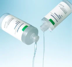 EQQUALBERRY Swimming Pool Toner nawilżająco-złuszczający tonik do twarzy 300 ml