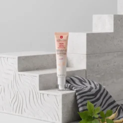 Erborian Skin Hero AU Ginseng rewitalizujący krem do twarzy 40 ml