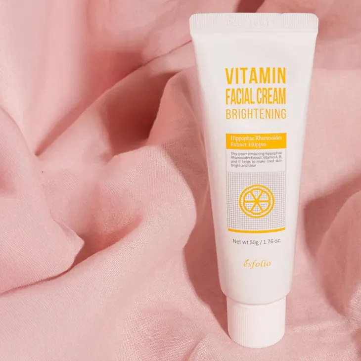 Esfolio Vitamin Facial Cream Brightening rozjaśniający krem do twarzy z witaminą C 50 g