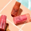 Essence Baby Got Blush kremowy róż w sztyfcie 30 Rose All Day 5,5 g