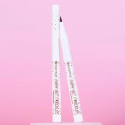 Essence Baby Got Freckles pisak do piegów 10 Faux Real 1 ml