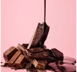 Essence Choco Bomb błyszczyk do ust 01 Chocoholic! 10 ml