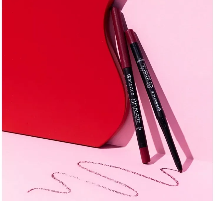 Essence 8h Matte Comfort wodoodporna konturówka do ust 19 Burgundy Bestie 0,3 g