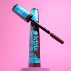 Essence I Love Extreme wodoodporny tusz do rzęs 01 Cozy Brown 12 ml