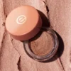 Essence kremowy cień do powiek 01 Rose 5 g
