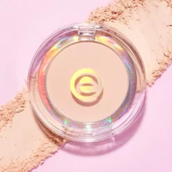 Essence Mono Eyeshadow Matte matowy cień do powiek 01 Soft Beige 2 g
