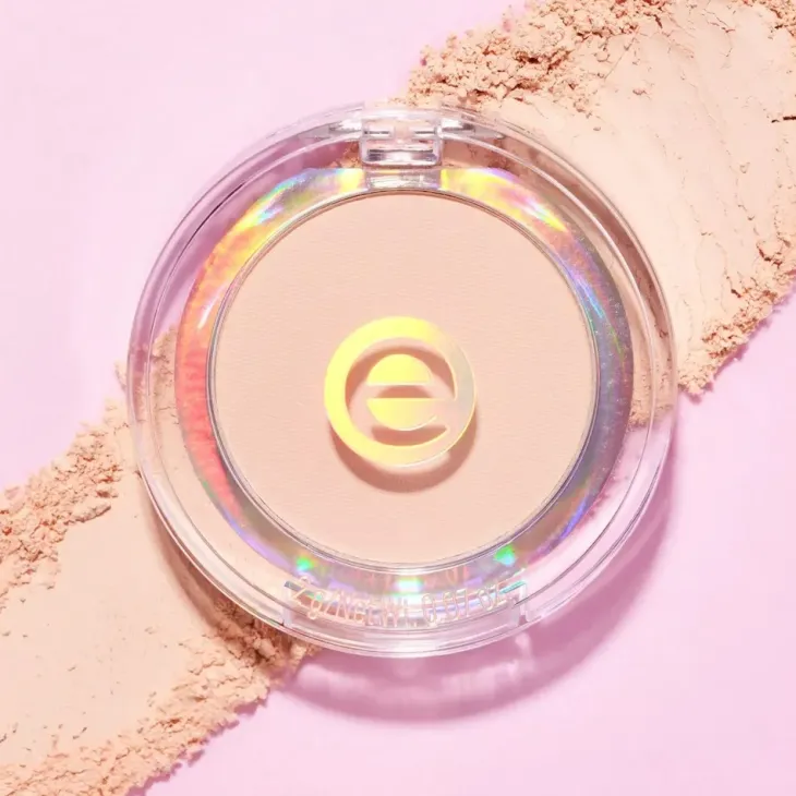 Essence Mono Eyeshadow Matte matowy cień do powiek 01 Soft Beige 2 g