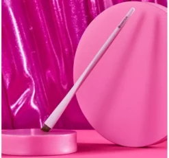 Essence pędzel do makijażu 01 Brows On Fleek