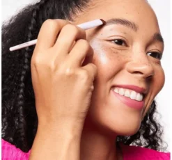 Essence pędzel do makijażu 01 Brows On Fleek