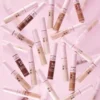 Essence Silky Blur nawilżający korektor w płynie 80 10 ml
